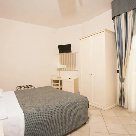 Serena 4* Castellammare di Stabia