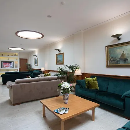 Hotel Serena