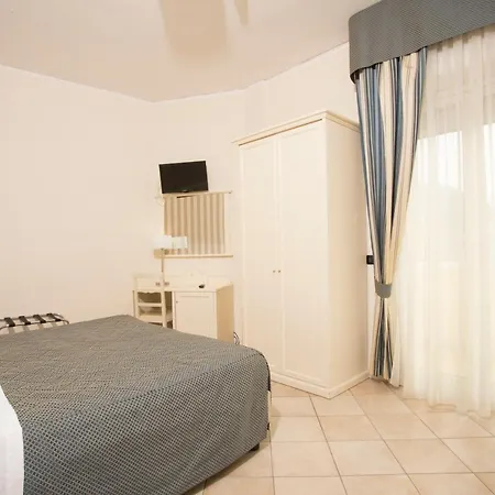 Serena Hotel