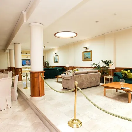 Serena Hotel